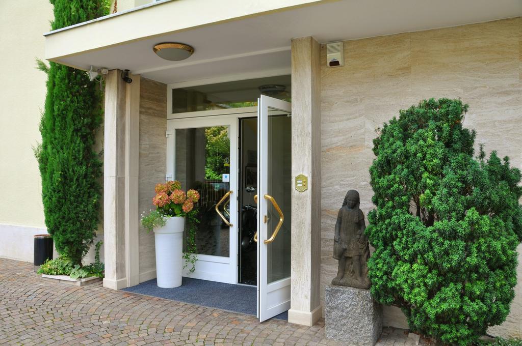 Hotel Zima Merano Esterno foto